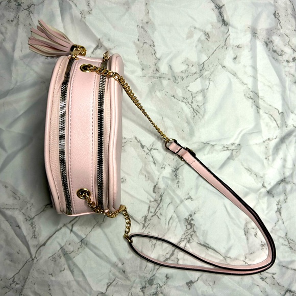 Pink purse - Picture 2 of 2